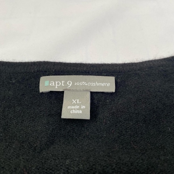 SOLD 100% cashmere cardigan - Picture 4 of 5